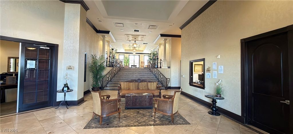 Image 17 of property listing at 2405 West Serene Avenue 807, Las Vegas, NV 89123