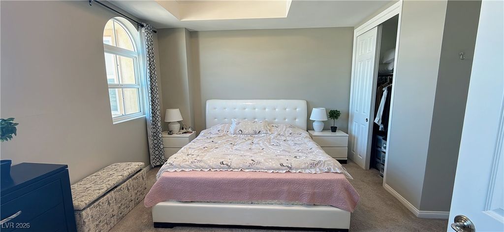 Image 6 of property listing at 2405 West Serene Avenue 807, Las Vegas, NV 89123