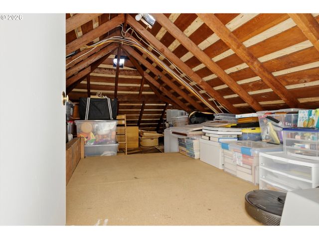 4432 Ne OREGON St, Portland, OR 97213