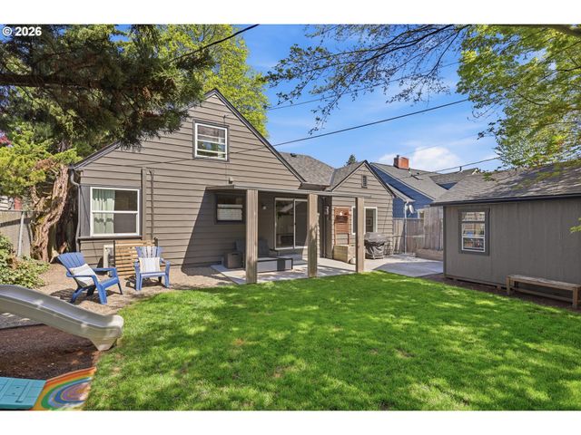 4432 Ne OREGON St, Portland, OR 97213