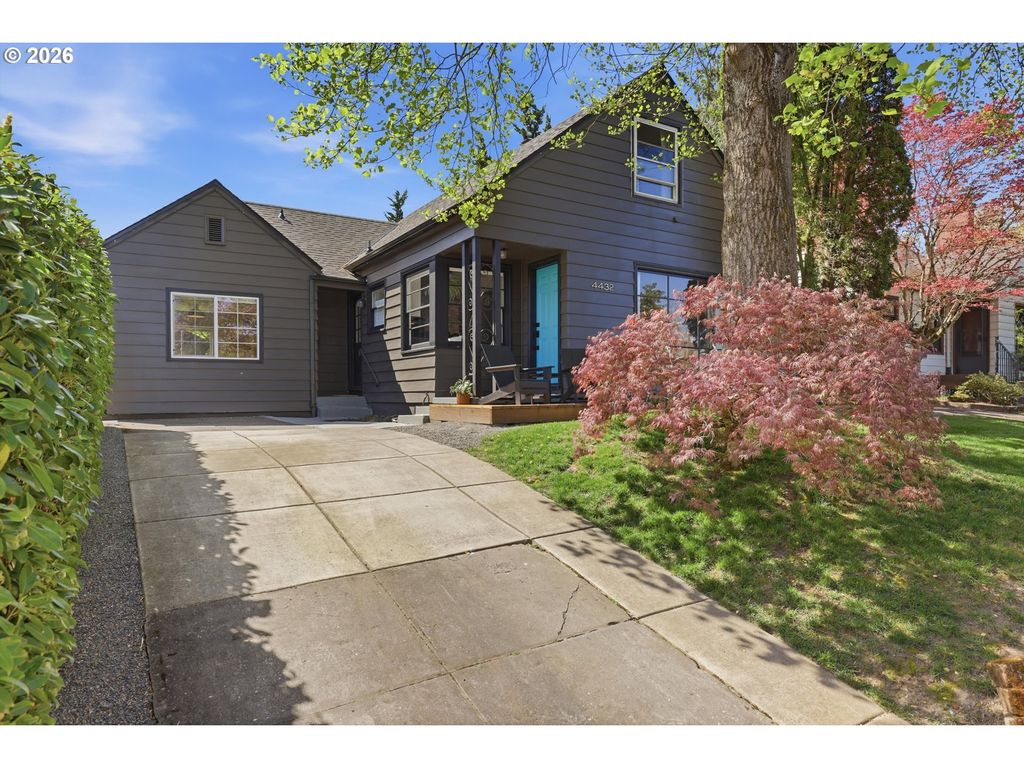 4432 Ne OREGON St, Portland, OR 97213