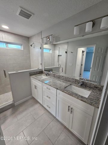 3762 BOWDEN Circle E, Jacksonville, FL 32216