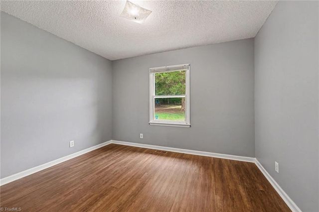 4096 Hoover Hill Road, Trinity, NC 27370