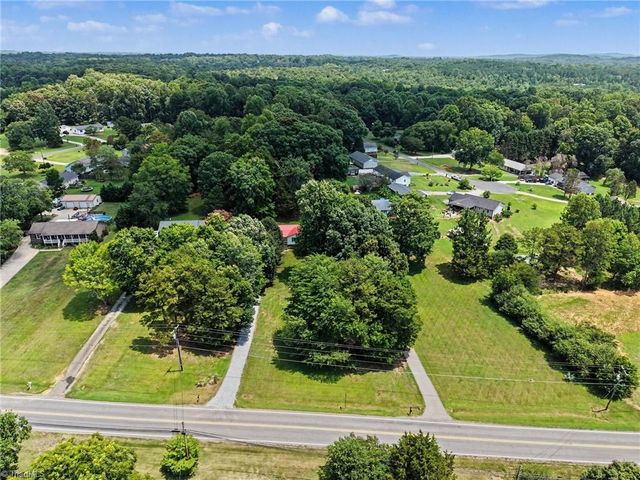 4096 Hoover Hill Road, Trinity, NC 27370