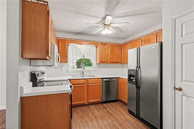 4096 Hoover Hill Road, Trinity, NC 27370
