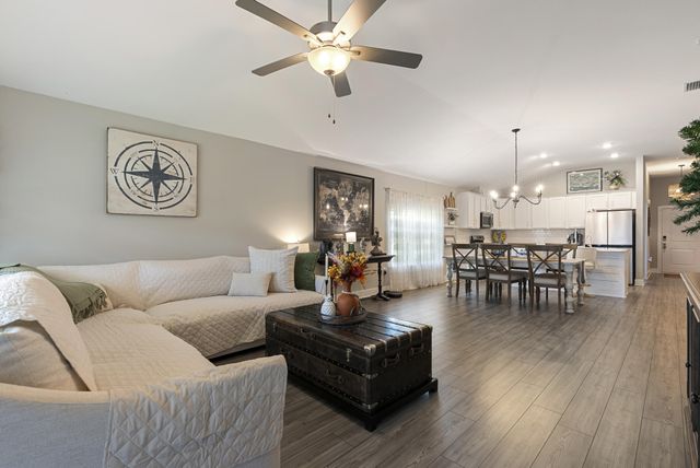 247 Bayou Bend Lane, Panama City, FL 32404