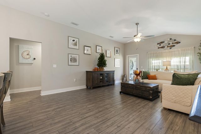 247 Bayou Bend Lane, Panama City, FL 32404