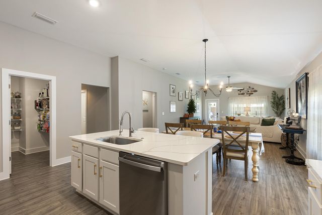 247 Bayou Bend Lane, Panama City, FL 32404