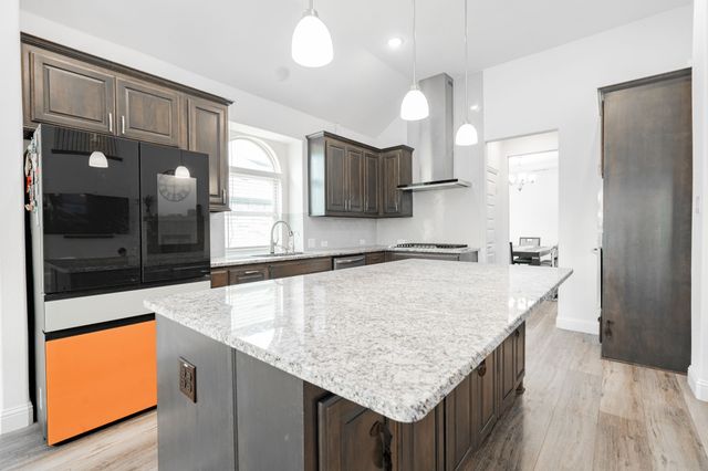 1305 Summer Lane, Mckinney, TX 75071