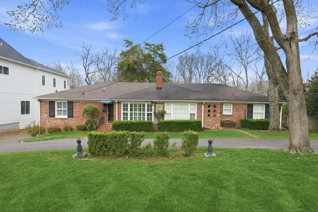 3802 Harding Pl, Nashville, TN 37215