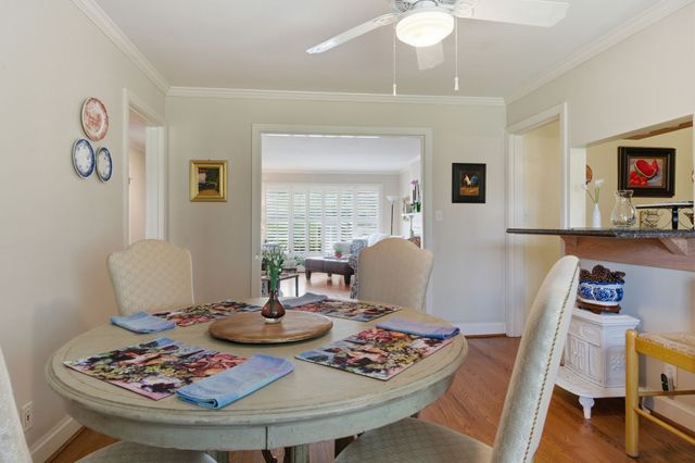 3802 Harding Pl, Nashville, TN 37215