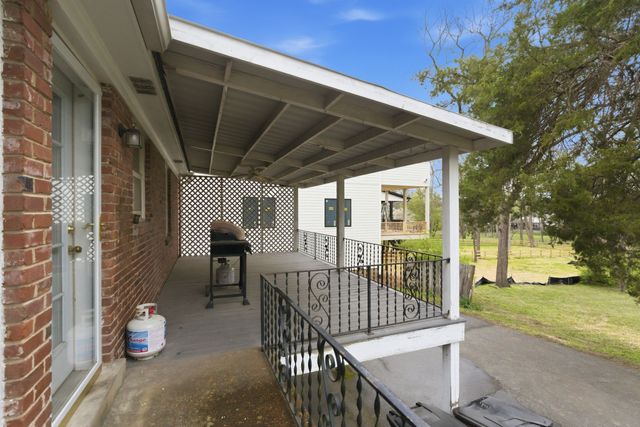 3802 Harding Pl, Nashville, TN 37215