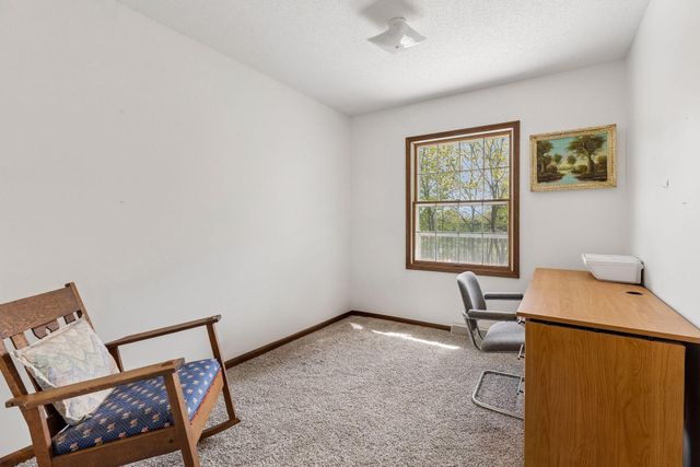 18815 South Lane, Minnetonka, MN 55345