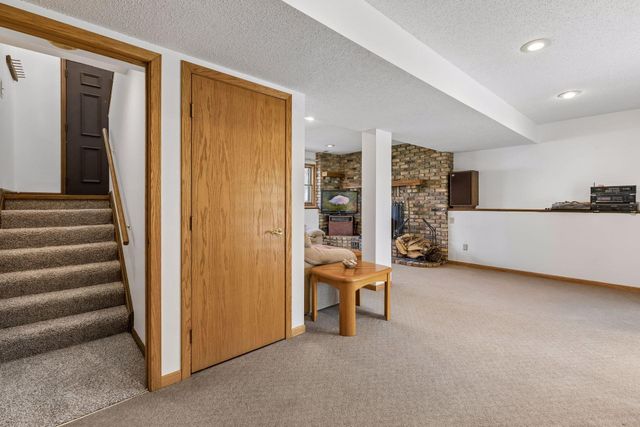 18815 South Lane, Minnetonka, MN 55345