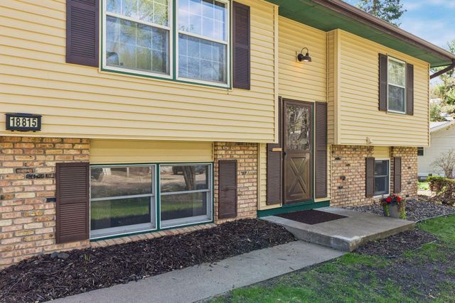 18815 South Lane, Minnetonka, MN 55345