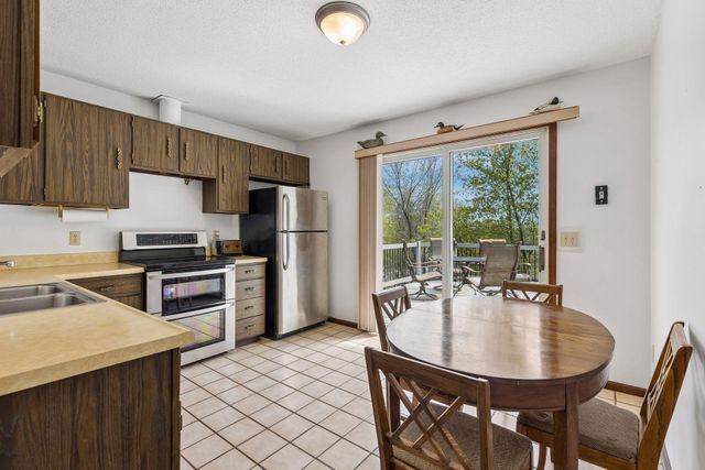 18815 South Lane, Minnetonka, MN 55345