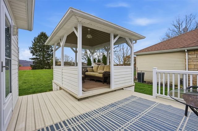 1516 Fairmont, Cheswick, PA 15024