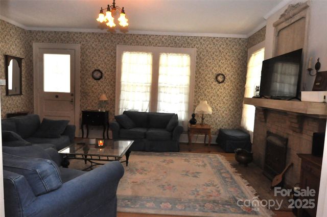 146 Saluda Street, Chester, SC 29706