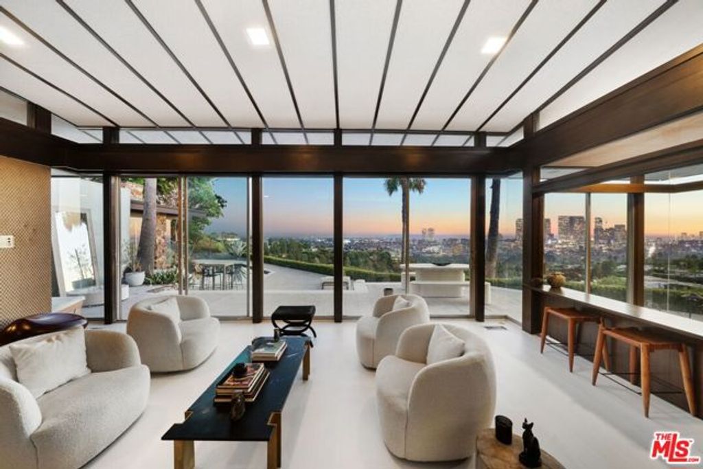 1760 Carla, Beverly Hills, CA 90210