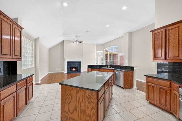 5620 Country View Lane, Frisco, TX 75036