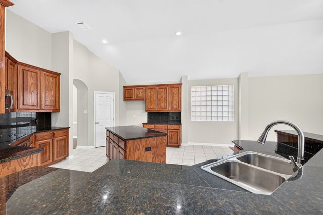 5620 Country View Lane, Frisco, TX 75036