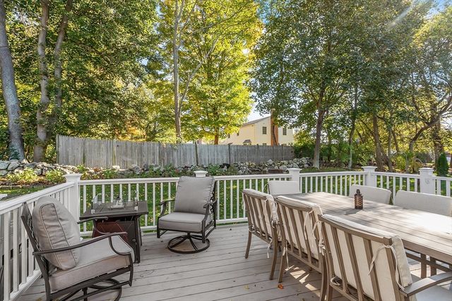 27 Garfield Ave, Danvers, MA 01923