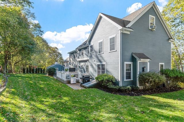 27 Garfield Ave, Danvers, MA 01923