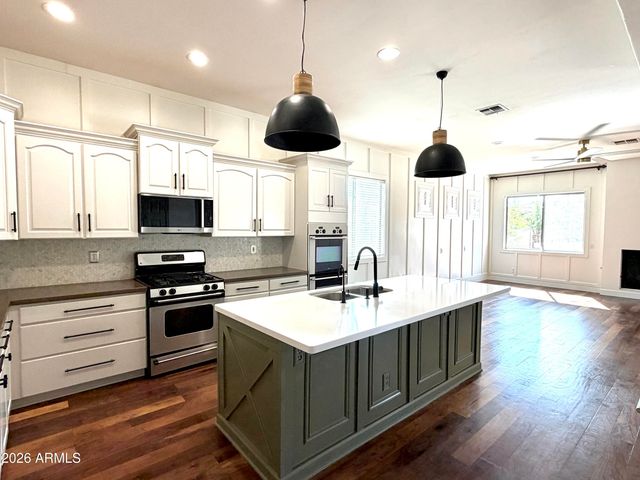 27268 N 86TH Drive, Peoria, AZ 85383