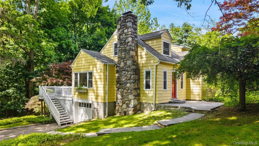 65 Laurelton Road, Mount Kisco, NY 10549