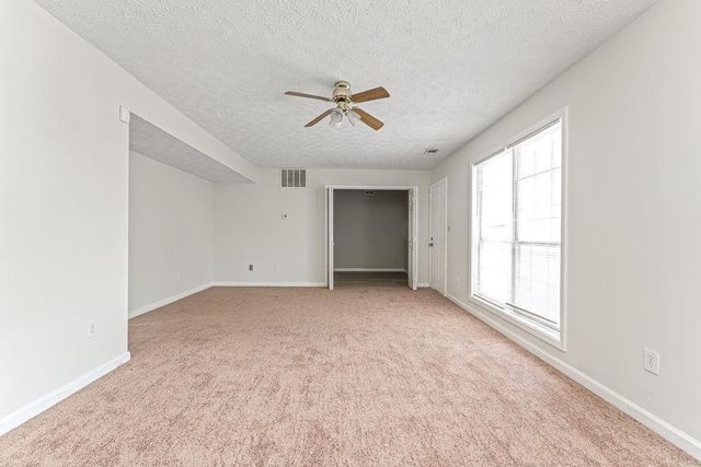 310 Pebblestone Drive, Loganville, GA 30052