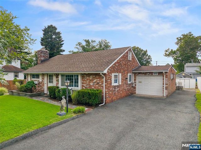 498 Riverside Terrace, Rutherford, NJ 07070