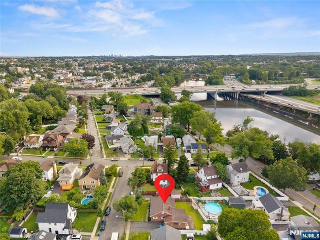 498 Riverside Terrace, Rutherford, NJ 07070