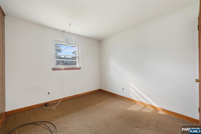 498 Riverside Terrace, Rutherford, NJ 07070