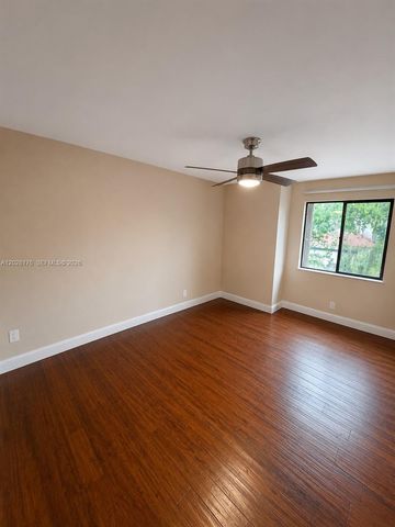 21719 Cromwell Cir, Boca Raton, FL 33486