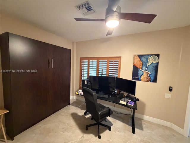 21719 Cromwell Cir, Boca Raton, FL 33486