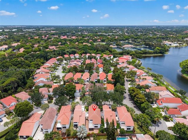 21719 Cromwell Cir, Boca Raton, FL 33486