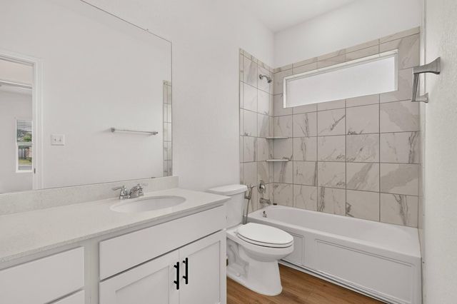 941 Legends LN, Georgetown, TX 78628
