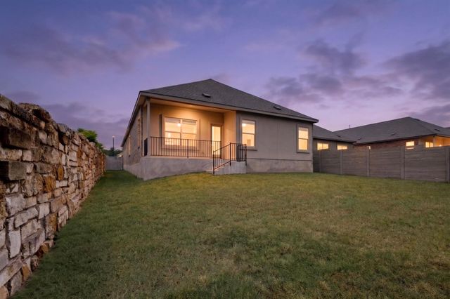 941 Legends LN, Georgetown, TX 78628