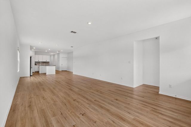941 Legends LN, Georgetown, TX 78628