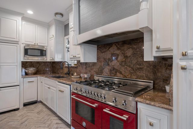 2423 S HUGHES Street, Amarillo, TX 79109