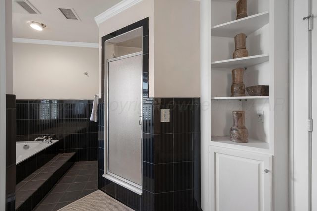 2423 S HUGHES Street, Amarillo, TX 79109