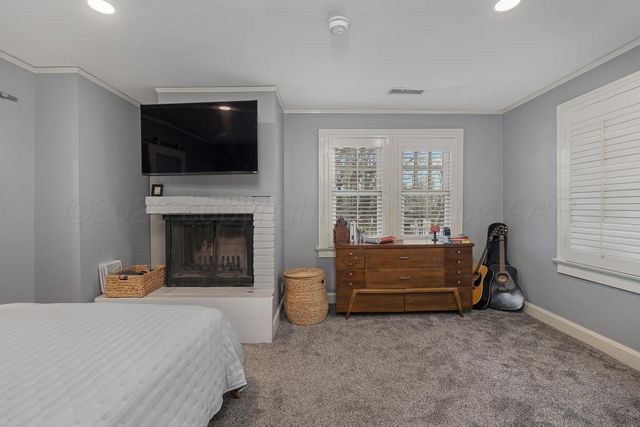 2423 S HUGHES Street, Amarillo, TX 79109