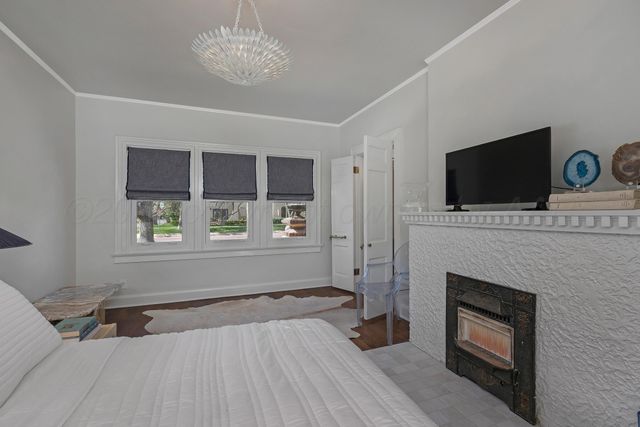 2423 S HUGHES Street, Amarillo, TX 79109