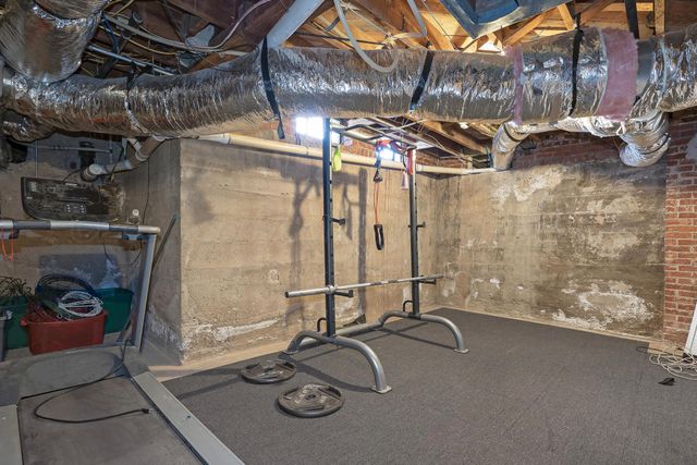 2423 S HUGHES Street, Amarillo, TX 79109