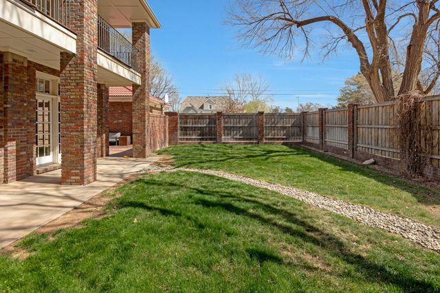 2423 S HUGHES Street, Amarillo, TX 79109