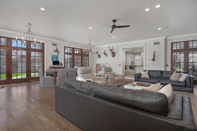 2423 S HUGHES Street, Amarillo, TX 79109