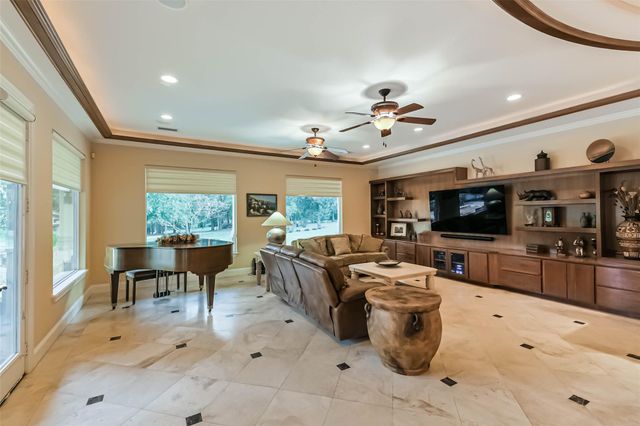 17303 Sunset Ranch Drive, Montgomery, TX 77316