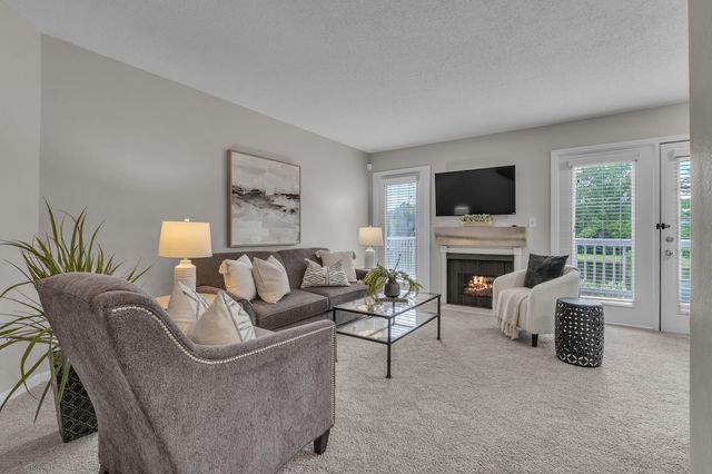 251 Fieldcrest Street, Ann Arbor, MI 48103