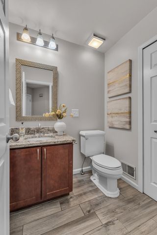 251 Fieldcrest Street, Ann Arbor, MI 48103