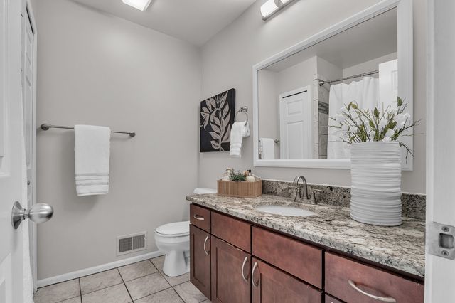 251 Fieldcrest Street, Ann Arbor, MI 48103